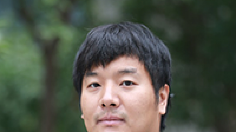 <div class="col-md-7" style="padding:0 20px 0 0;"> 								<h3>戴嘉琪</h3> 								<p>中國(guó)核工業(yè)華興建設(shè)有限公司<br /><br /></p> 							</div><p class="description">2017年“天揚(yáng)”杯財(cái)稅知識(shí)競(jìng)賽中，我取得了個(gè)人以及團(tuán)隊(duì)三等獎(jiǎng)的榮譽(yù)。那次比賽對(duì)于2016年剛?cè)肼毜奈襾?lái)說(shuō)是一次非常好的契機(jī)</p>