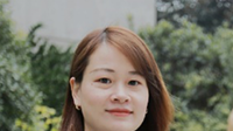 <div class="col-md-7" style="padding:0 20px 0 0;"> 								<h3>邵曉麗</h3> 								<p>中國核工業(yè)華興建設(shè)有限公司<br /><br /></p> 							</div><p class="description">成長，有很多定義，我把它理解為不斷學(xué)習(xí)，不斷感悟的一種經(jīng)歷。2017年參加的“天揚杯”全國建筑業(yè)財稅知識競賽就是</p>